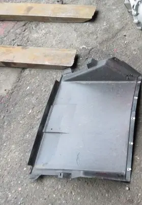 Chevrolet Corvette C5 Radiator trim 