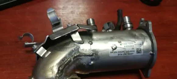 BMW 7 G11 G12 EGR valve cooler 8574815