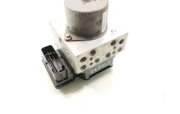 Ford Mondeo MK IV ABS Pump 9G91-2C405-AB