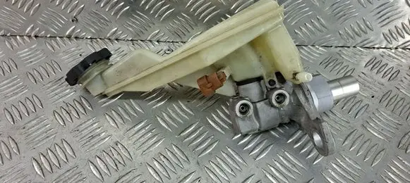 Opel Astra K Master brake cylinder 32669335