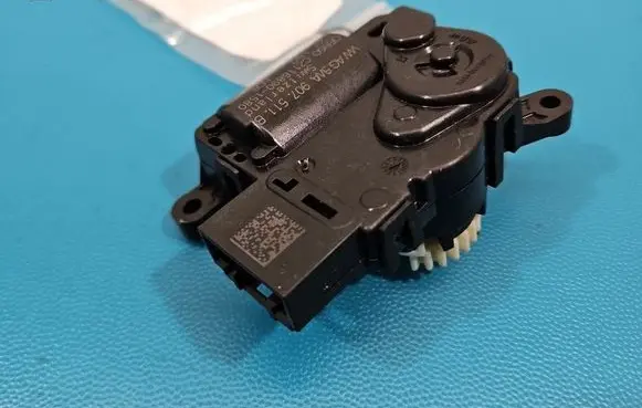Skoda Octavia Mk4 A/C air flow flap actuator/motor 5WA907511B IMPRK1537556