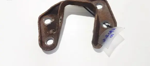 Chevrolet Cruze Bracket in trunk/boot 