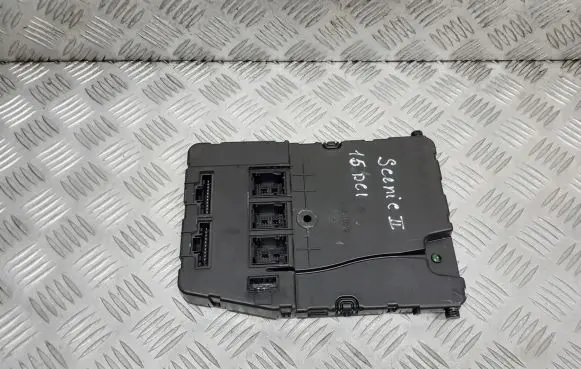 Renault Scenic II - Grand scenic II Fuse box set 8200780021