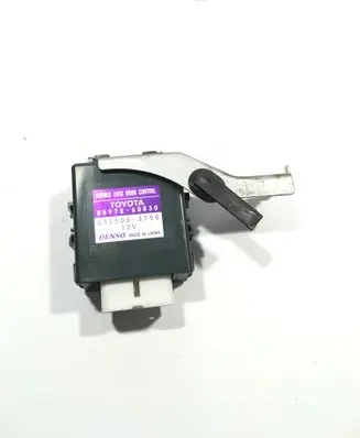 Toyota Land Cruiser (J120) Door central lock control unit/module 8597060030 0515003750