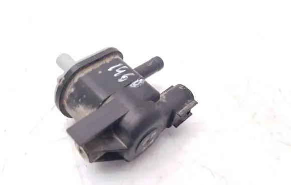 Toyota Yaris Vacuum valve 1362007060 HV1362007060 90910TC002