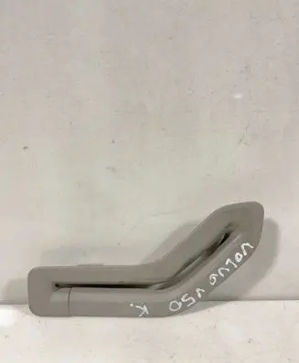 Volvo V50 Seat belt trim 31250173
