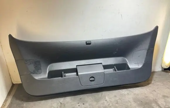 Volkswagen Golf VII Tailgate trim 5G6867605E