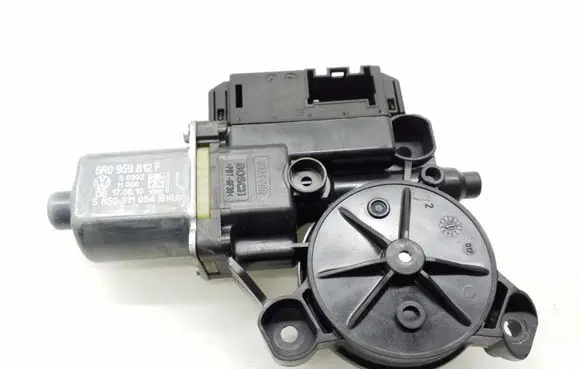 Volkswagen Cross Polo Rear door window regulator motor 6R0959812F 0130822533