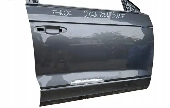 Volkswagen T-Roc Front door 2GA831312F
