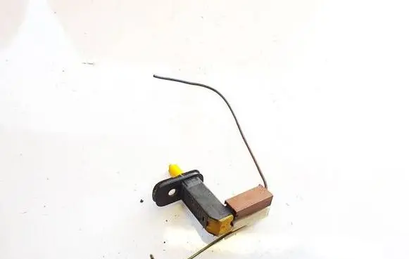 Audi A3 S3 8L Front door sensor 8d0947561b