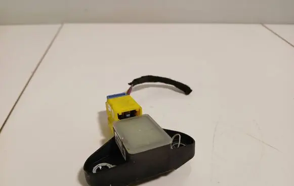 Volkswagen PASSAT B6 Airbag deployment crash/impact sensor 04194843KT 6090303