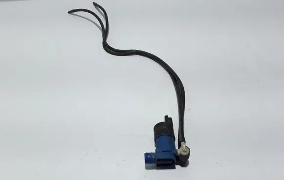 Renault Captur Windscreen/windshield washer pump 9641553880