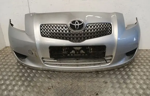 Toyota Yaris Front bumper