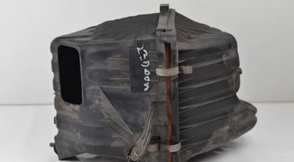 Air filter box