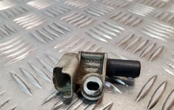 Camshaft position sensor