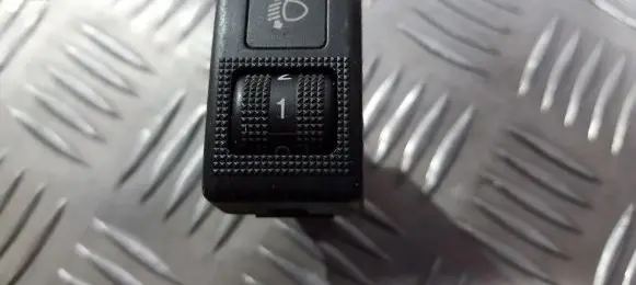 Mazda 626 Headlight level height control switch