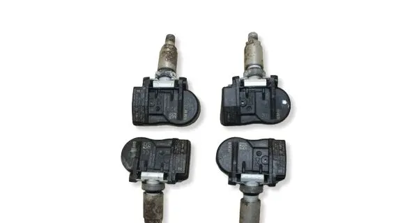 BMW X1 F48 F49 Tire pressure sensor 6855539 70735510 A2C3796640100