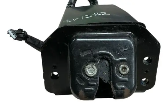 Ford Kuga II Tailgate/trunk/boot lock/catch/latch 7t4a7843102