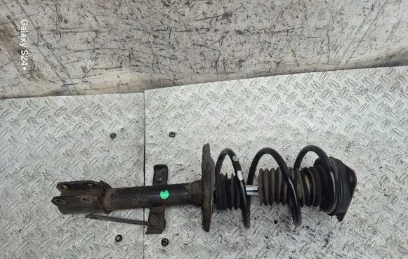 Renault Captur Front shock absorber with coil spring