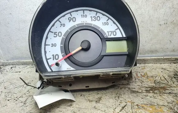 Peugeot 107 Speedometer (instrument cluster) 02625K15