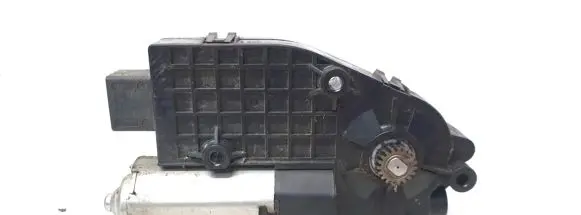 Nissan Qashqai Sunroof motor/actuator 3000023512