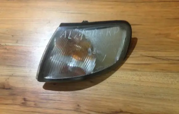 Front indicator light
