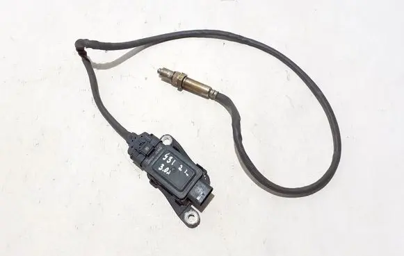 BMW 5 G30 G31 G38 Lambda probe sensor 8476457