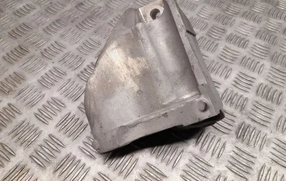 Alfa Romeo Stelvio Engine mounting bracket 50537064