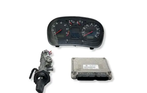 Volkswagen Golf IV Engine ECU kit and lock set 06A906033BL 5WP4014902 1J0920926A