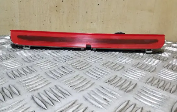 Mercedes-Benz B W246 W242 Third/center stoplight A2468200156