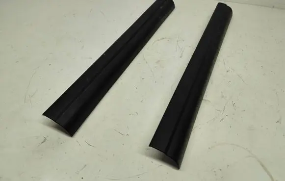 BMW 5 E60 E61 Sill supporting ledge 22339910 7025007
