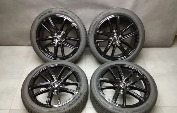 R19 alloy rim