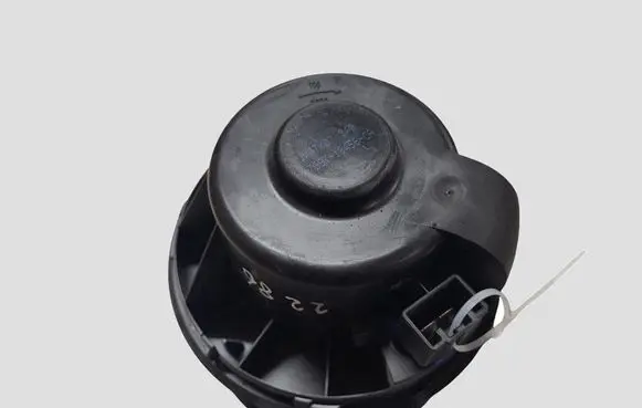 Ford Mondeo MK IV Heater fan/blower 7G9T18456CA