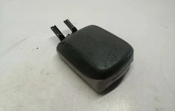 Volvo V50 Armrest