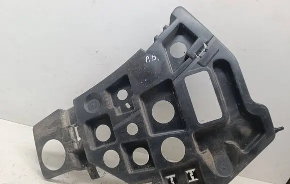 Peugeot 5008 Front bumper support beam 9686181380 T87021287