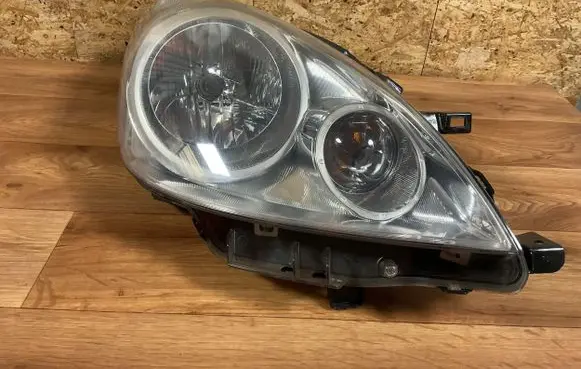 Nissan Note (E11) Headlight/headlamp 26010BH10B 90009396 4042