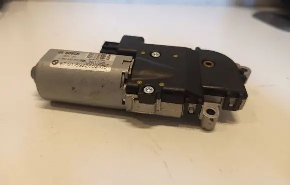 BMW 5 E60 E61 Sunroof motor/actuator 0390200053 6922652 10002728D