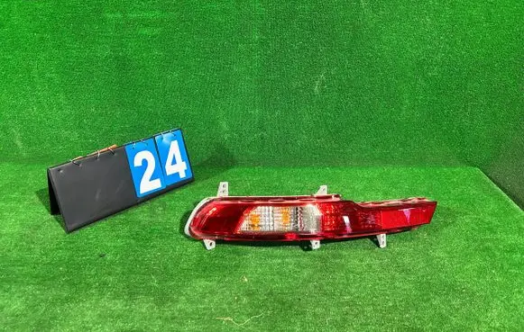 KIA Sportage Rear bumper light 82405-3U3