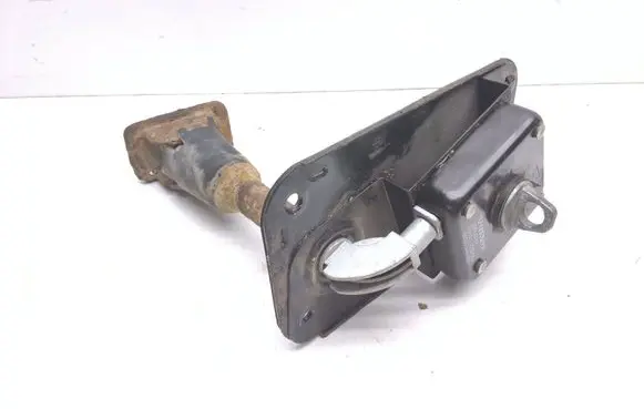 Volvo XC90 Spare wheel mounting bracket 30714793