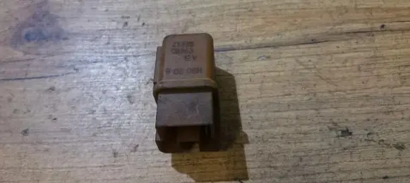 Nissan Primera Other relay 25230 C9963