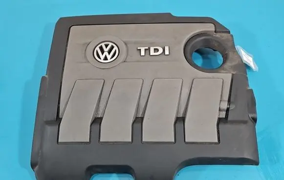 Volkswagen Jetta VI Engine cover (trim) 03L103925AR IMPRK1594494