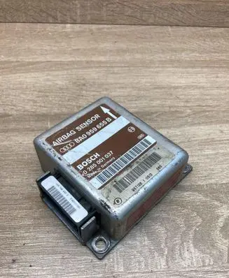 Audi A4 S4 B5 8D Airbag control unit/module 8A0959655B 0285001037 Brown