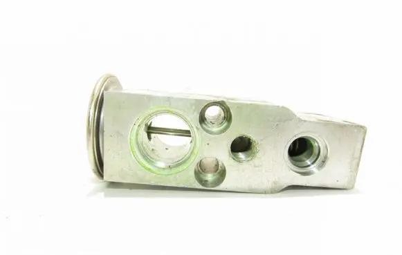 SsangYong Rodius Air conditioning (A/C) expansion valve 42530301
