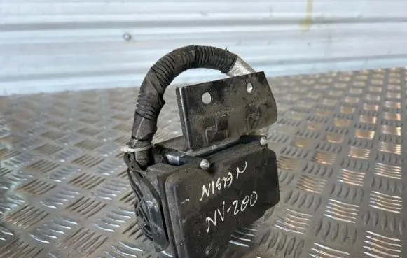 Nissan NV200 ABS Pump 0265800863
