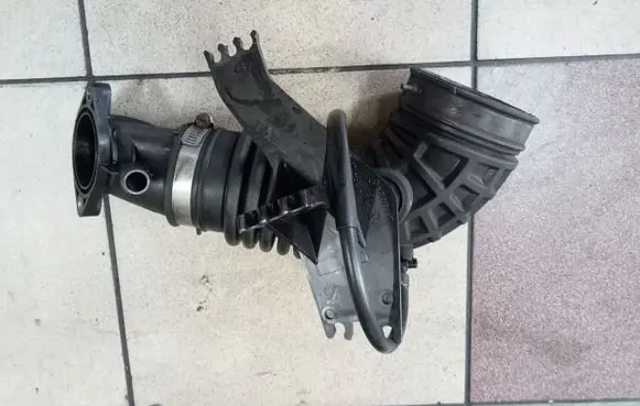 Nissan Navara D40 Exhaust gas pipe 1033409S01