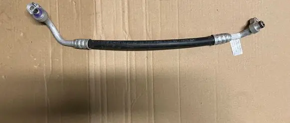 Mercedes-Benz GLE (W166 - C292) Gearbox oil cooler pipe/hose A1668302001