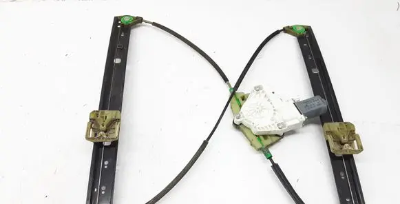 Audi Q7 4L Rear door window regulator with motor 4L0839461A