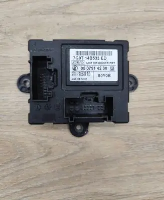 Volvo XC70 Door control unit/module 7G9T14B533ED 0507914200 14C235EA