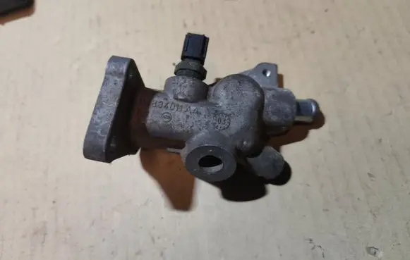 Chrysler Sebring (ST-22 - JR) Thermostat housing 04884011AA