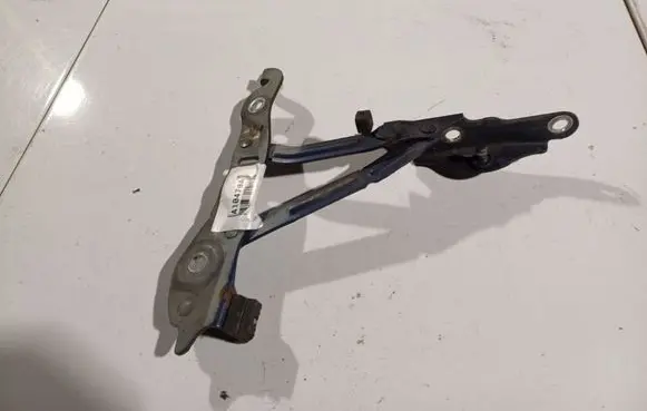 Volvo S60 Tailgate/trunk/boot hinge